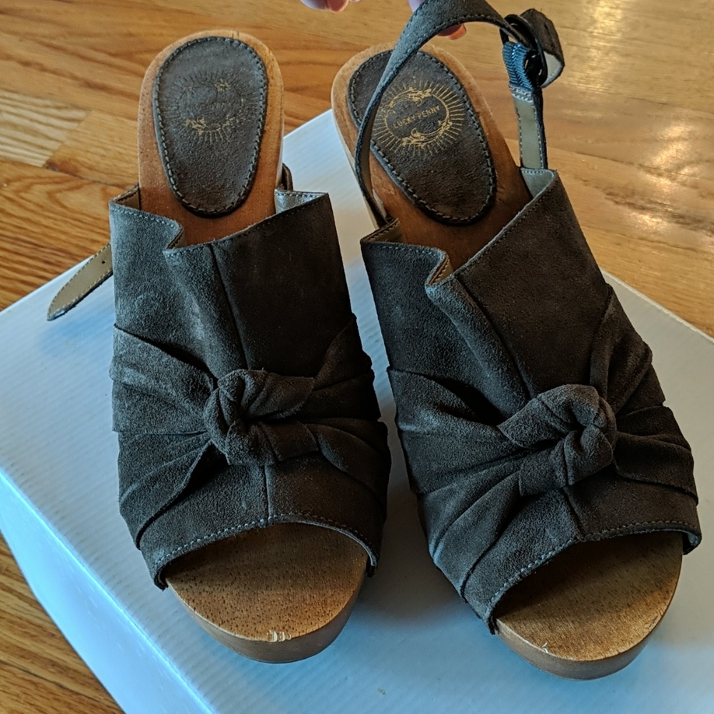 Anthropologie Carmen Sandals